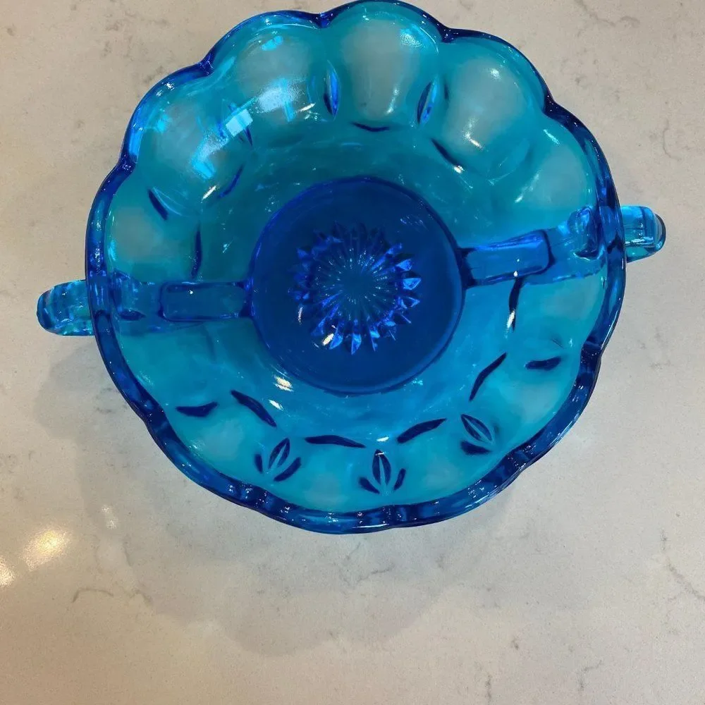 Vintage 1960s-1970s Anchor Hocking Fairfield Blue Double Handled Glass Dish